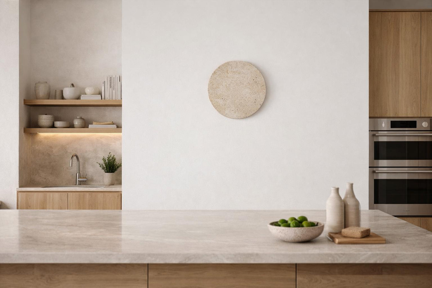 Applique travertin cuisine Wabi-Sabi disque pierre naturelle décoration murale épurée – Atelier Fancy Light