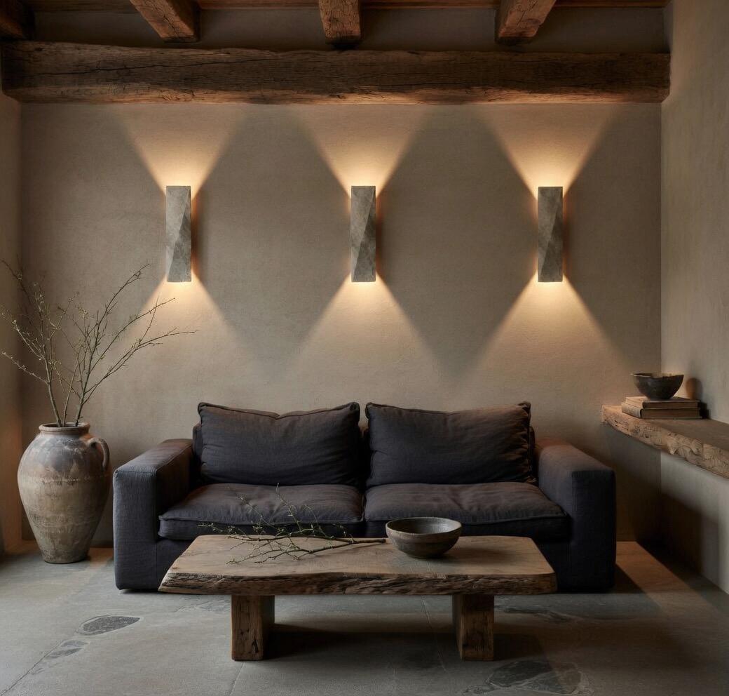 Applique murale travertin rectangle texture facettée pierre naturelle double faisceau – Atelier Fancy Light